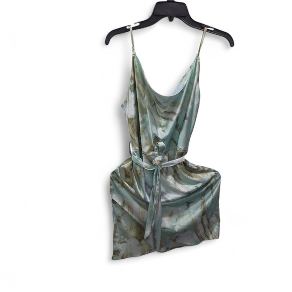 Simplee Apparel Dresses & Skirts - Silk Wrap Mini Dress